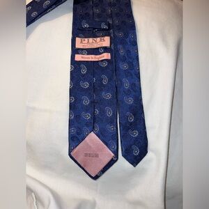 Thomas Pink Tie